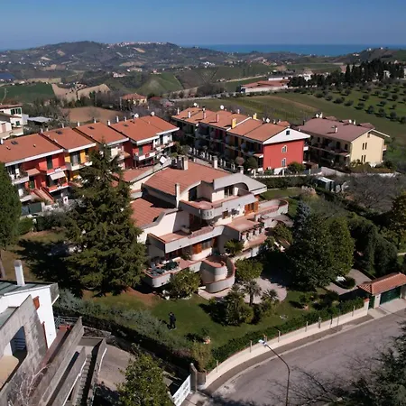 Monaco 4*