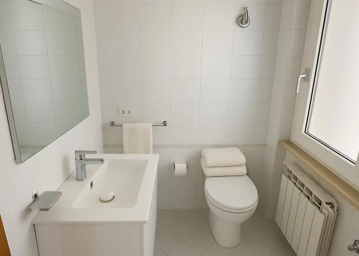 Monaco Bed and Breakfast